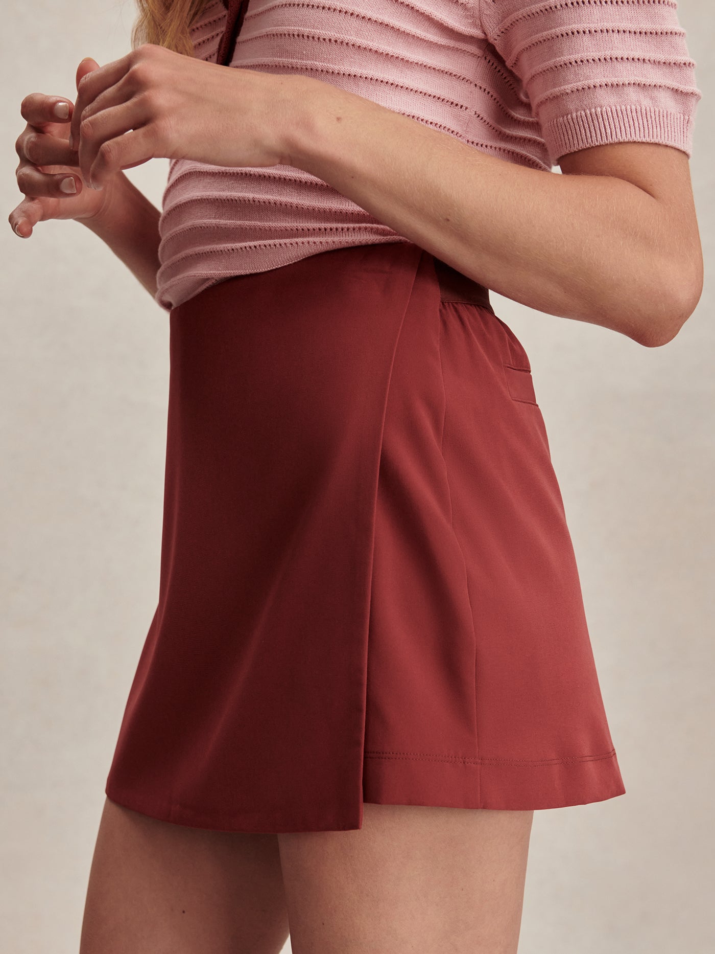 Varley Port Lambert Wrap Short 3
