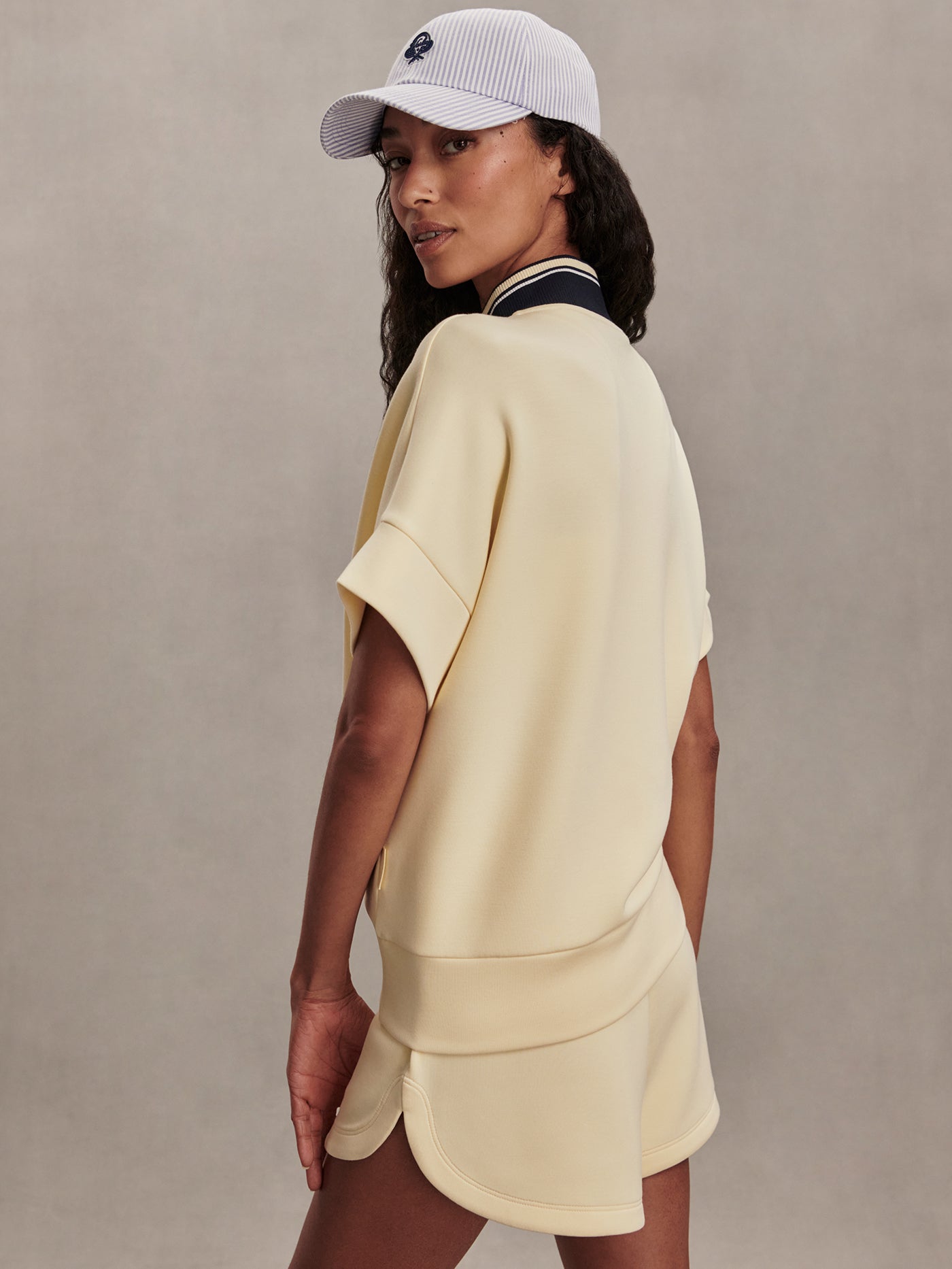 Varley Anise Flower Ritchie Short Sleeve Sweatshirt 2.0