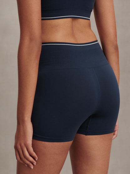 Varley Blue Nights Chihiro Seamless Shorts 4"