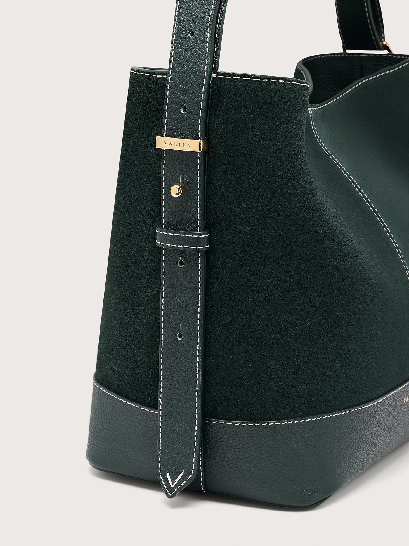 Varley Forest Heath Bucket Bag Medium Suede - Modern Suede Bucket Bag
