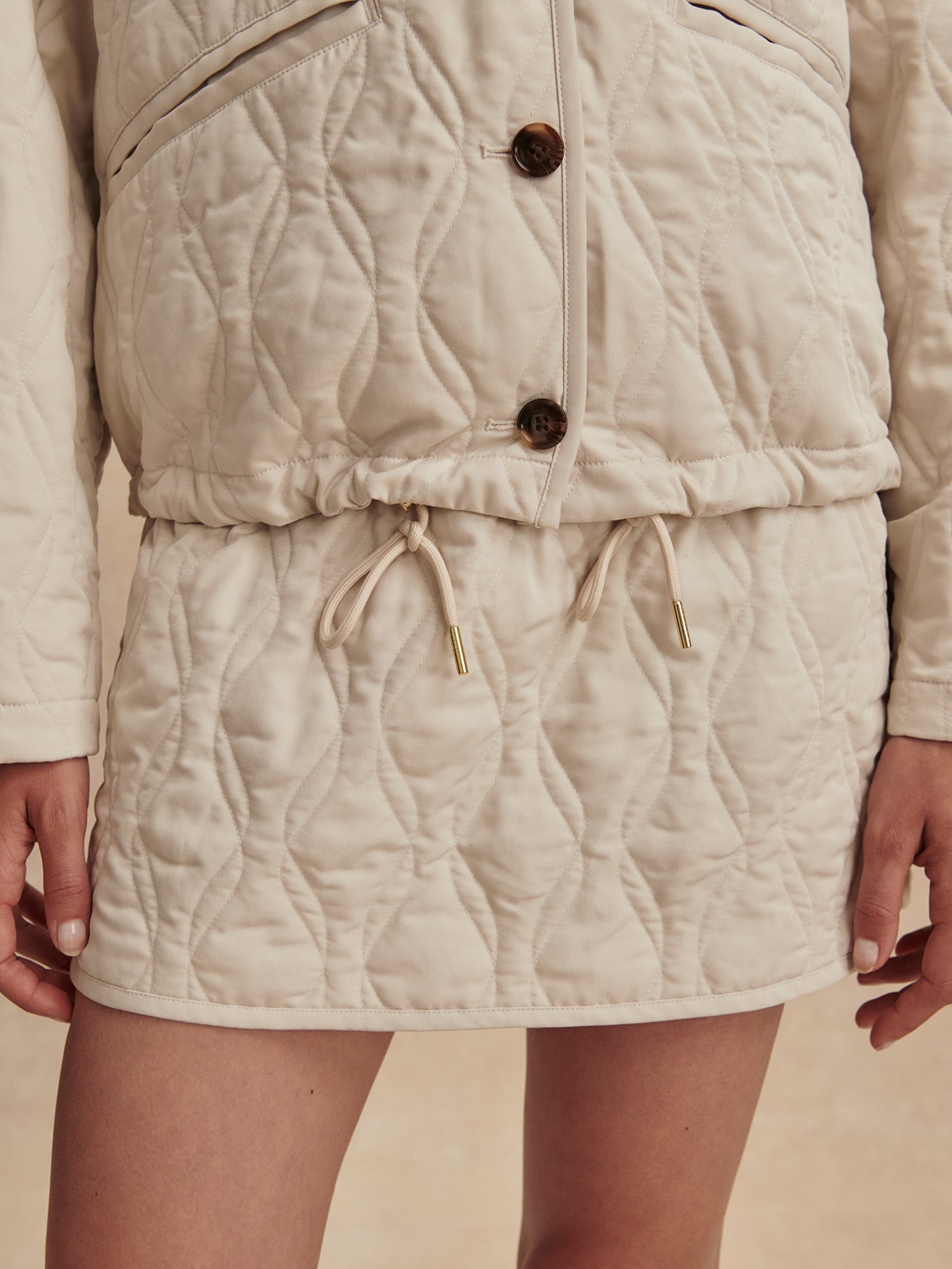 Varley Oat Milk Saba Quilted Jacket
