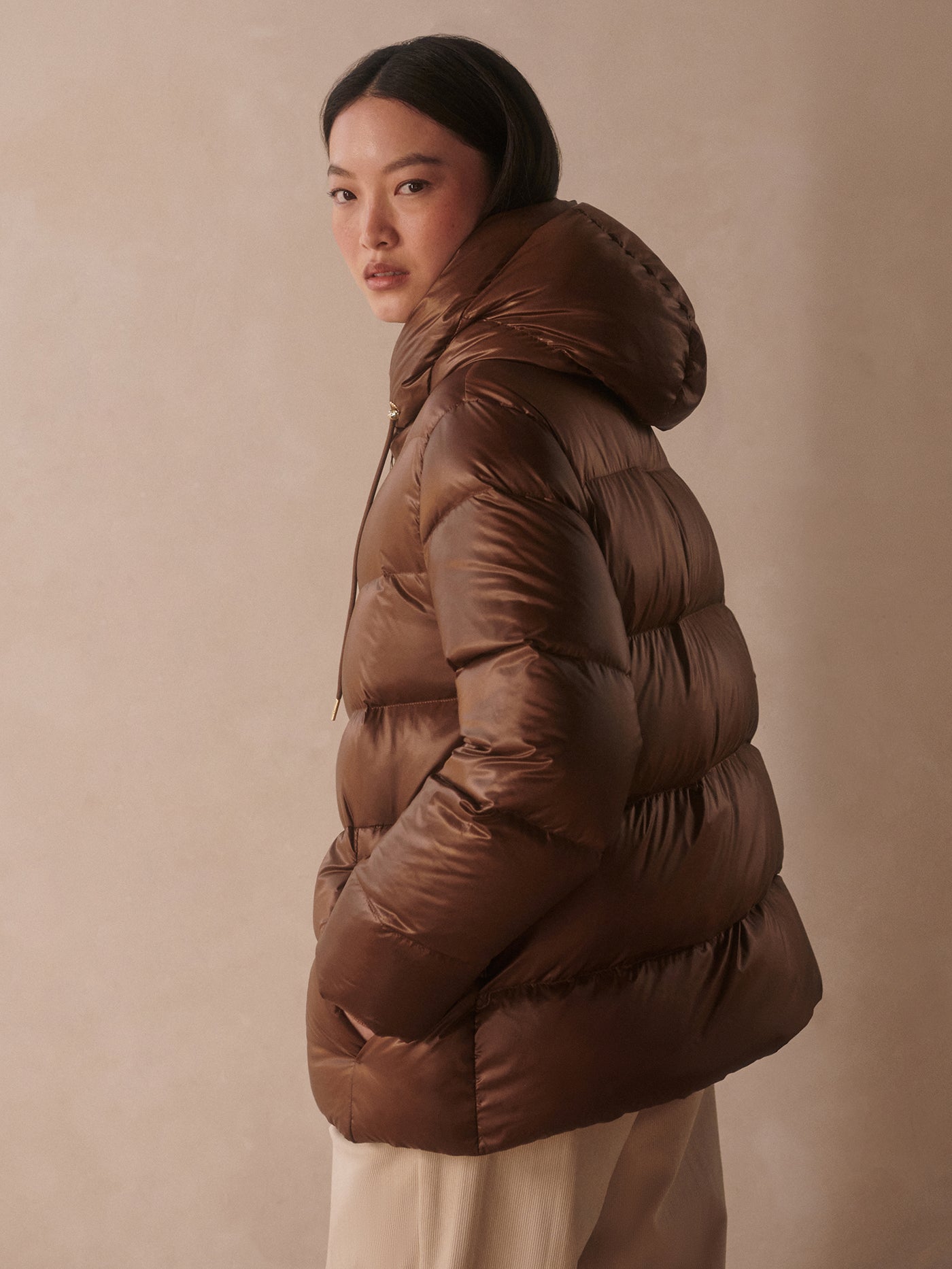 Varley Cocoa Dust Madelina Lightweight Down Jacket