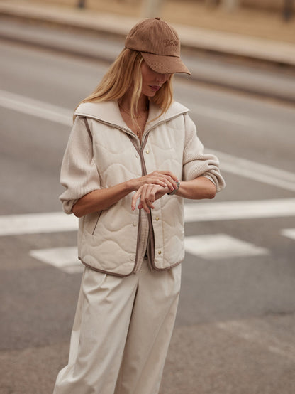 Varley Ash Taupe/ Birch Lori Reversible Gilet
