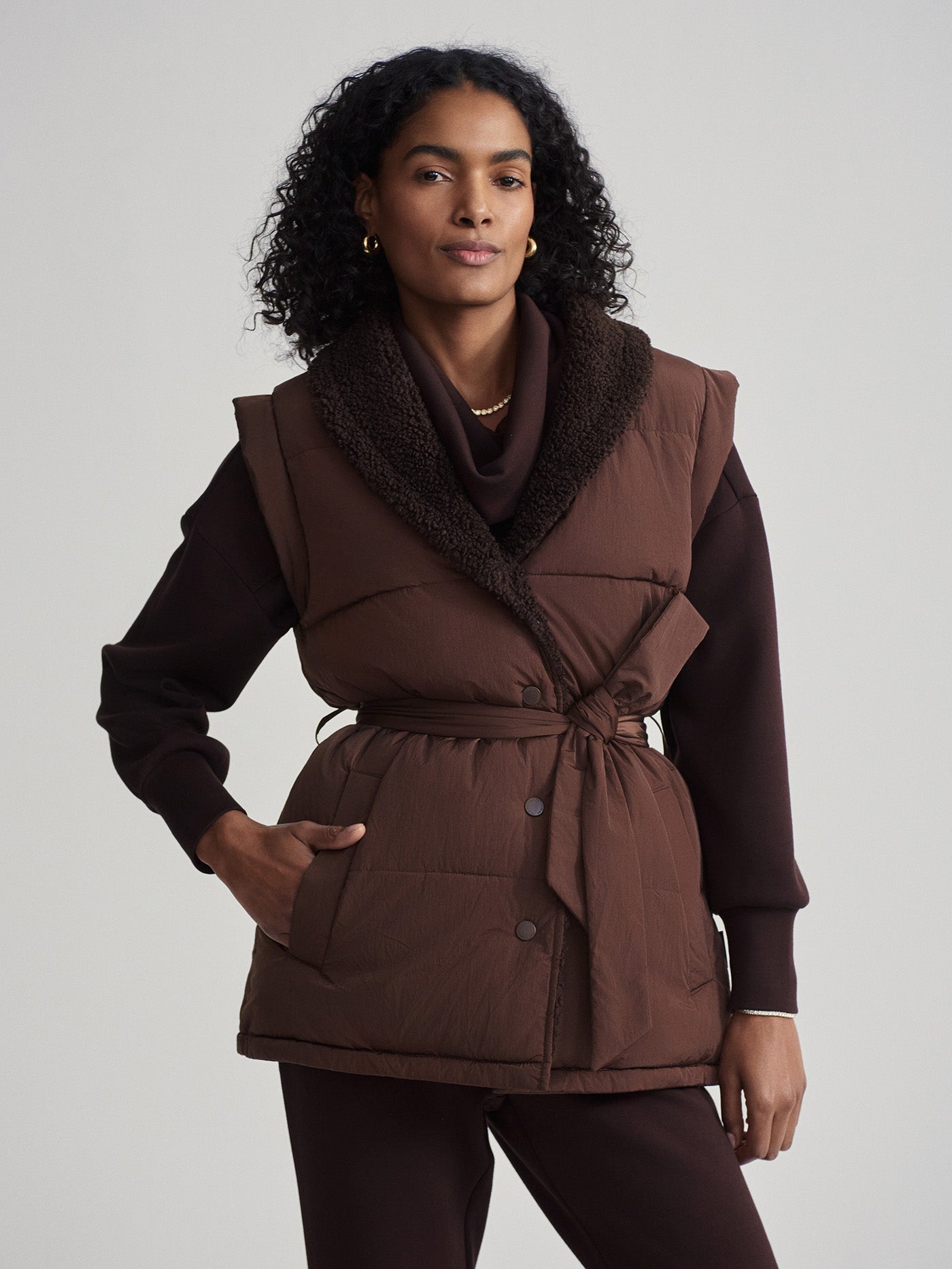 Varley Chestnut/ Coffee Bean Lanville Reversible Gilet