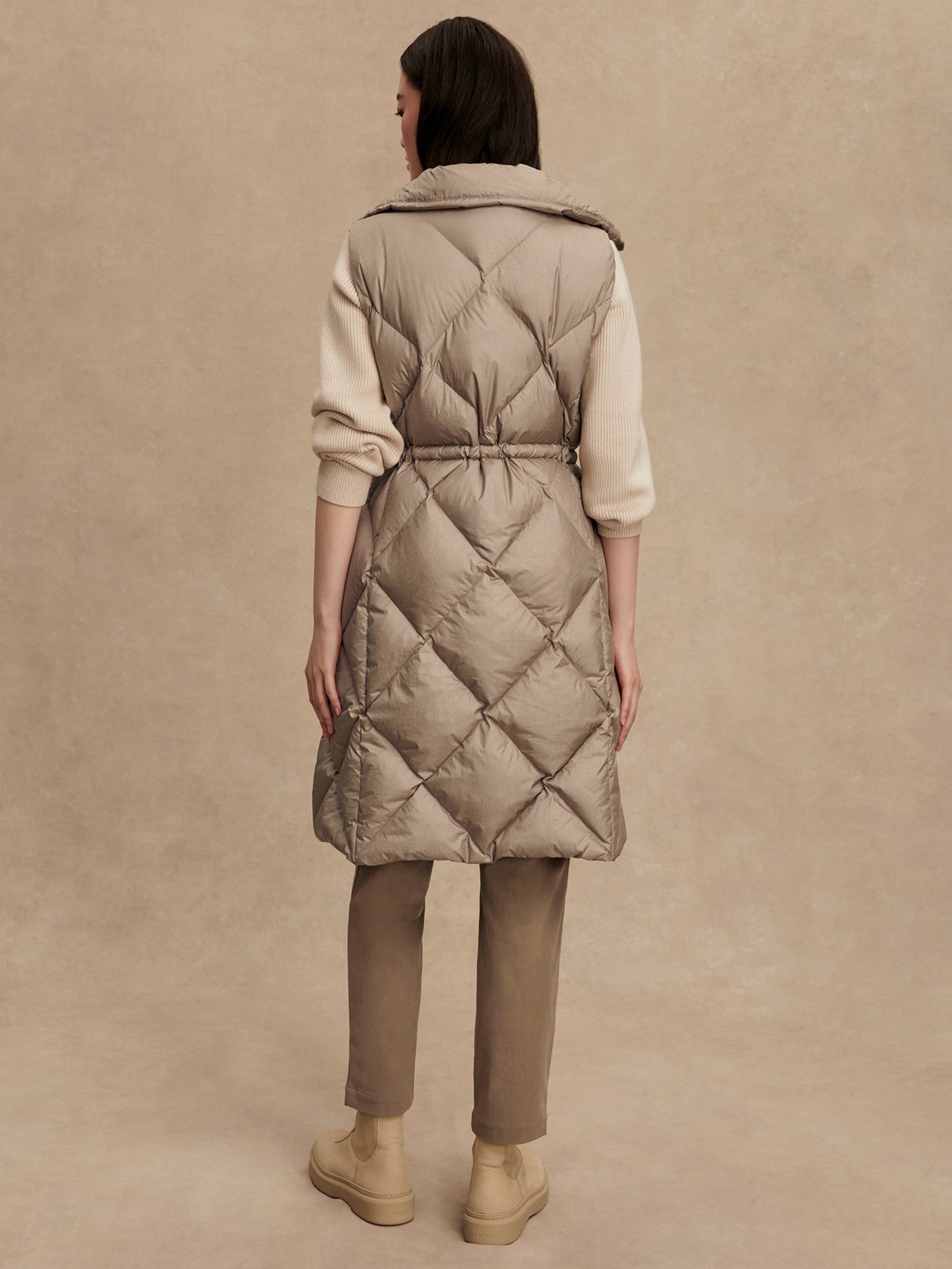 Varley Portabella Metallic Navine Long Down Gilet