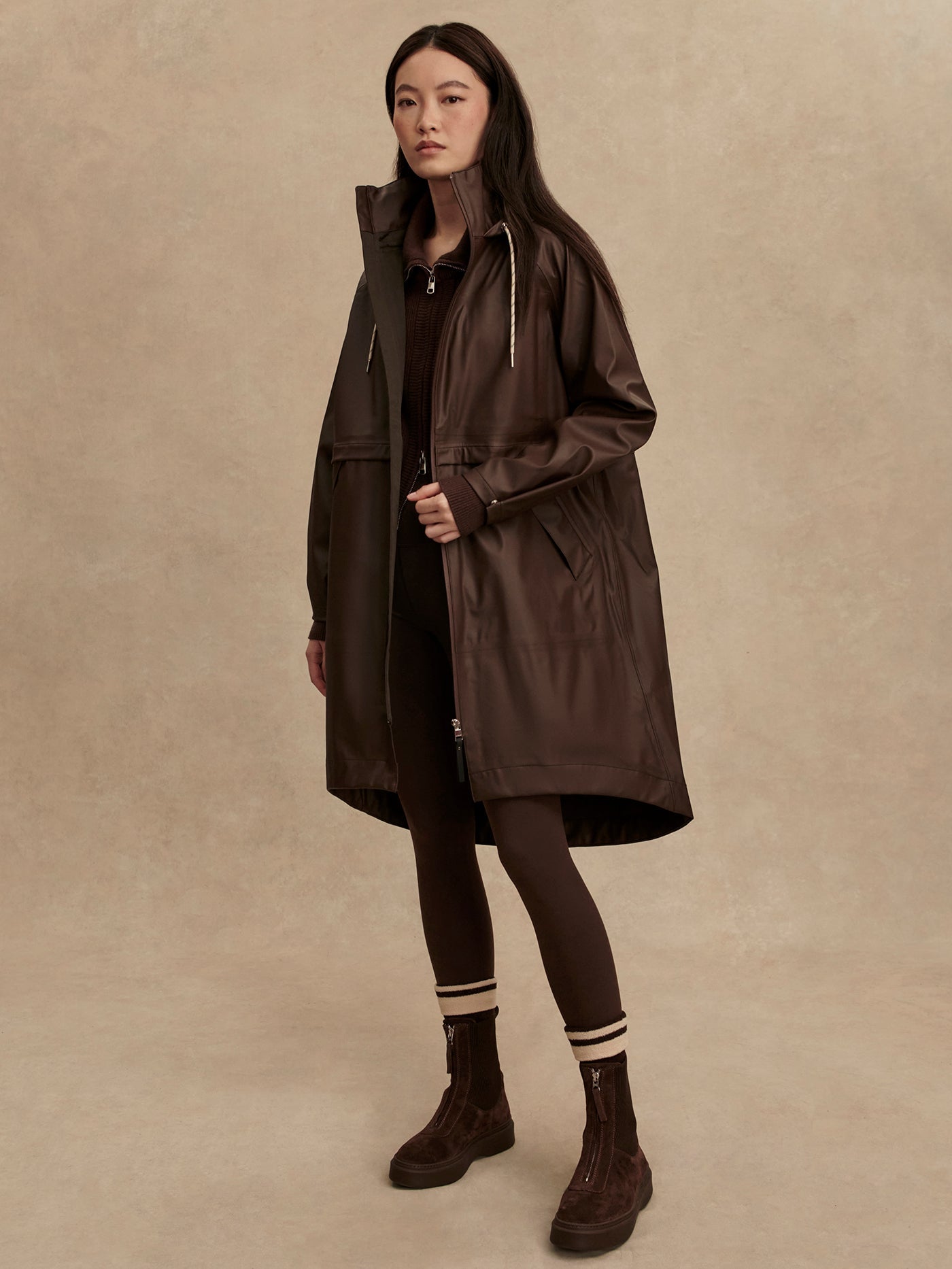 Varley Dark Truffle Kirsten Raincoat