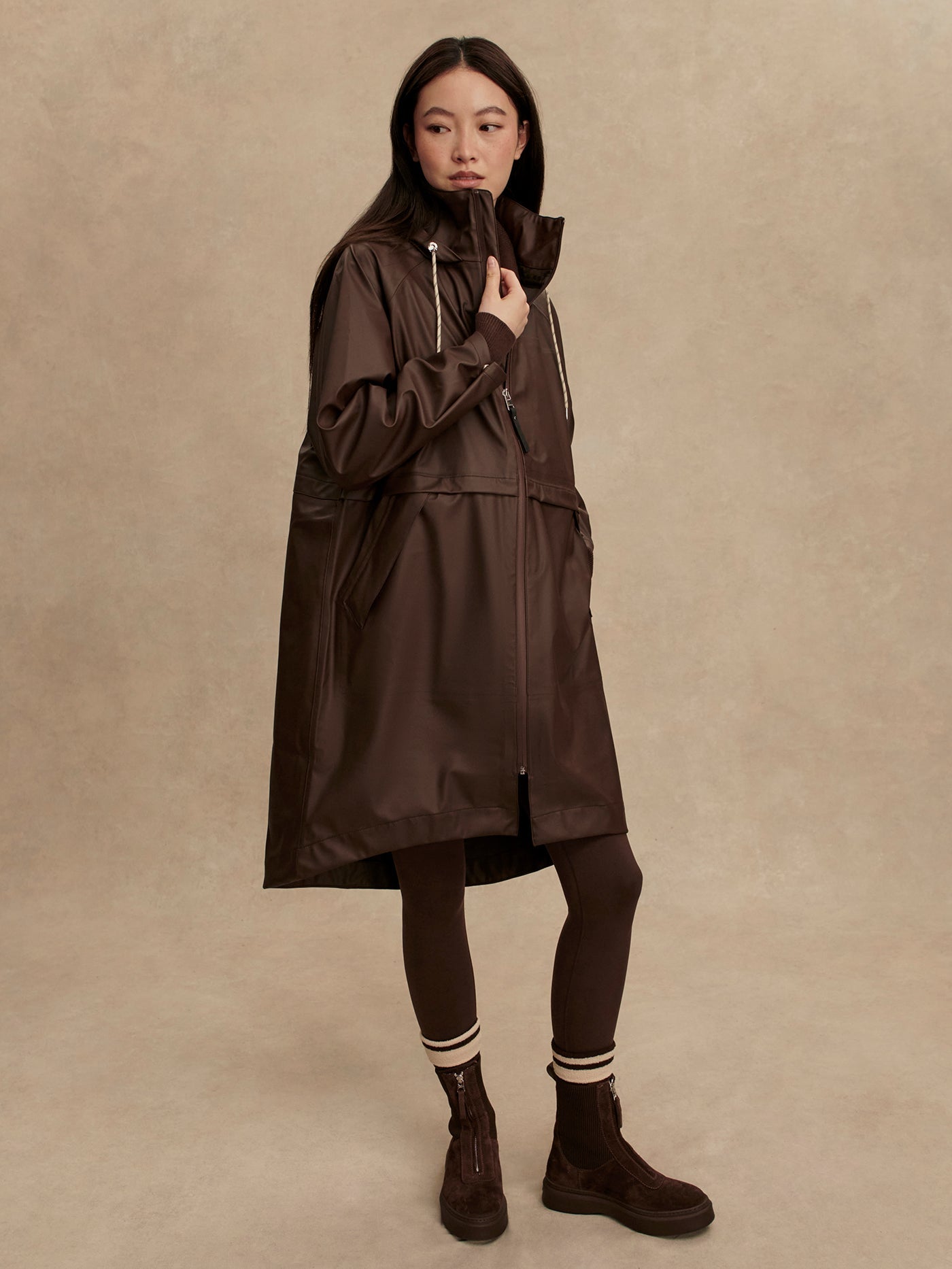 Varley Dark Truffle Kirsten Raincoat