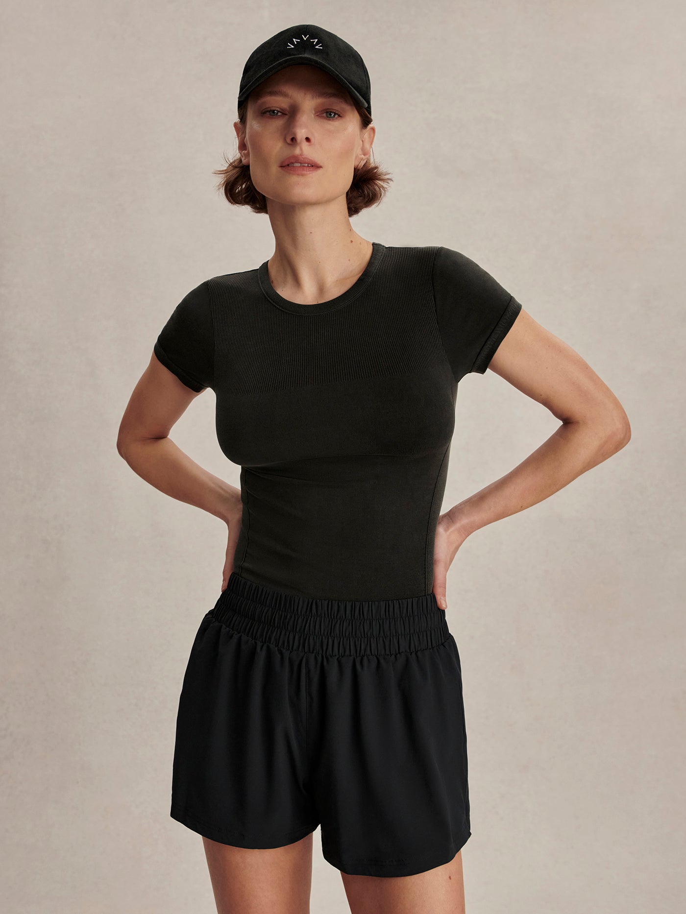 Varley Black Kallin Running Short 1.5 | VARLEY US
