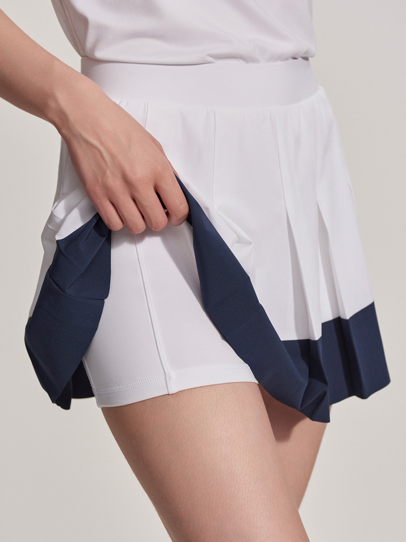 Varley White/ Blue Nights Chase High-Rise Skort 14'' | VARLEY US