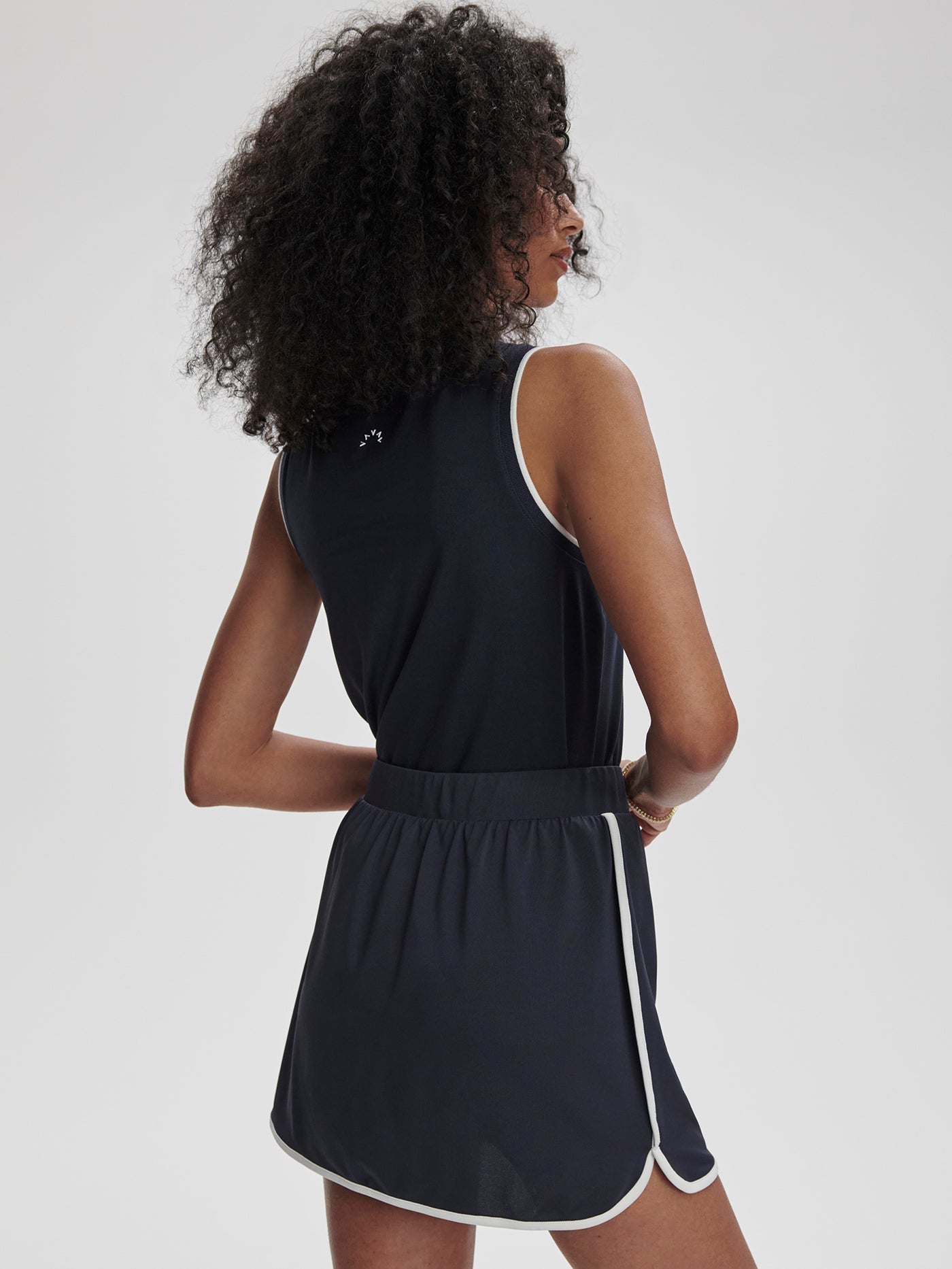 Varley Blue Nights Archer Mid Rise Skort 13.5