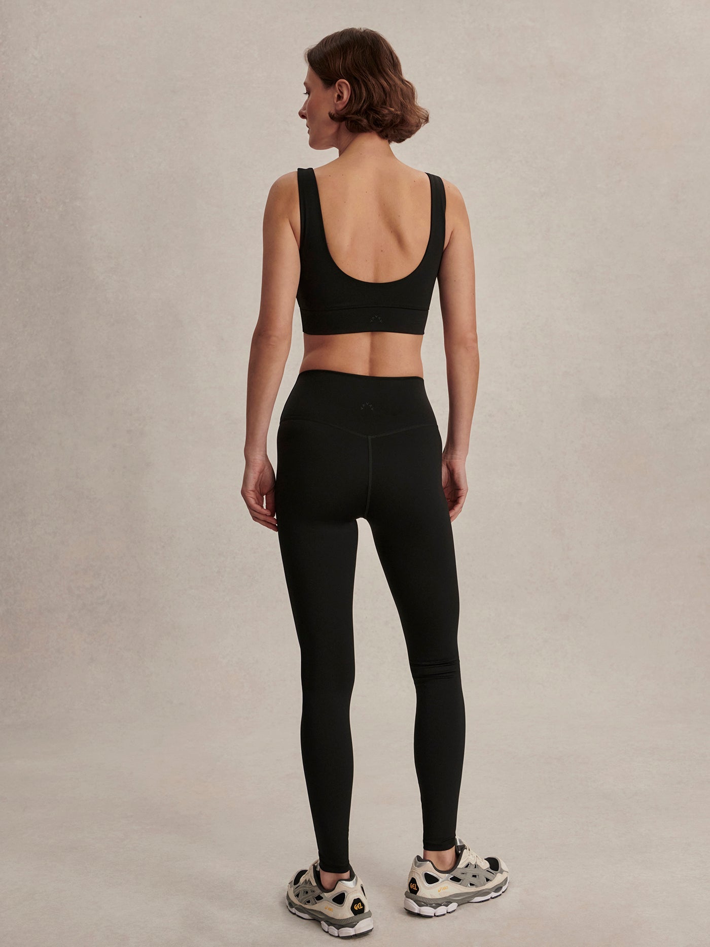 Varley Black Assure High Rise Legging 28