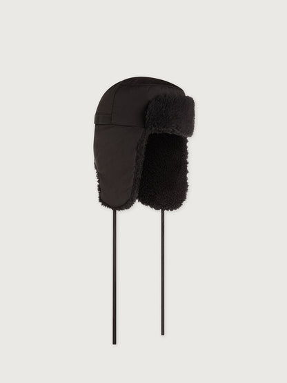 Varley Black Atmore Trapper Hat | VARLEY US