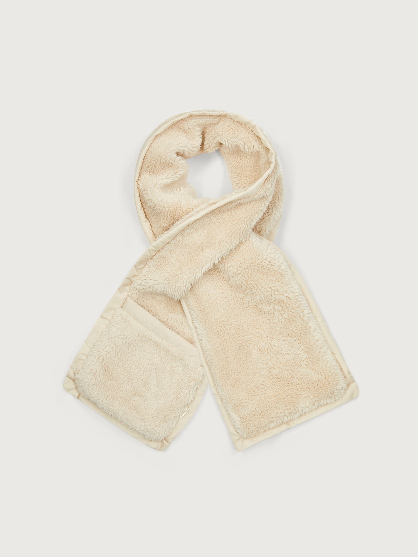 Varley Sandshell Vesta Sherpa Pocket Scarf