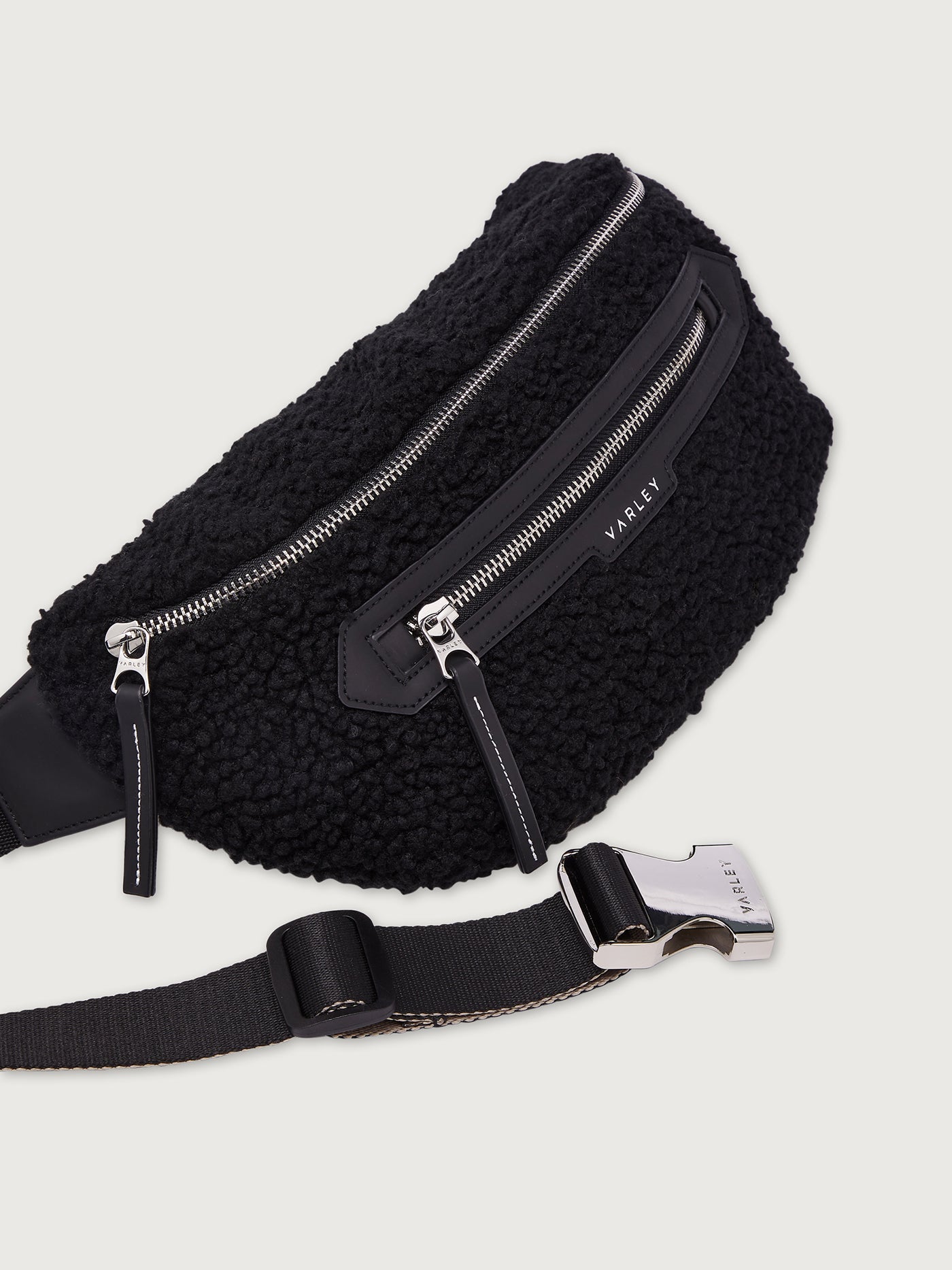 Varley Black Kansa Sherpa Belt Bag | VARLEY US
