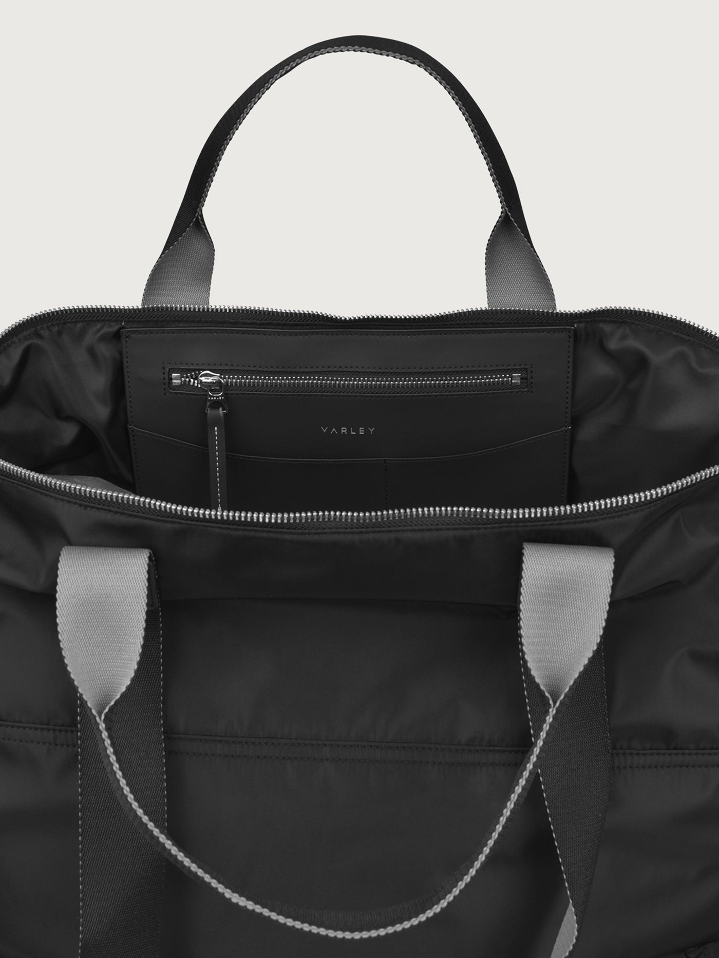 Varley Black Montlake Weekend Bag