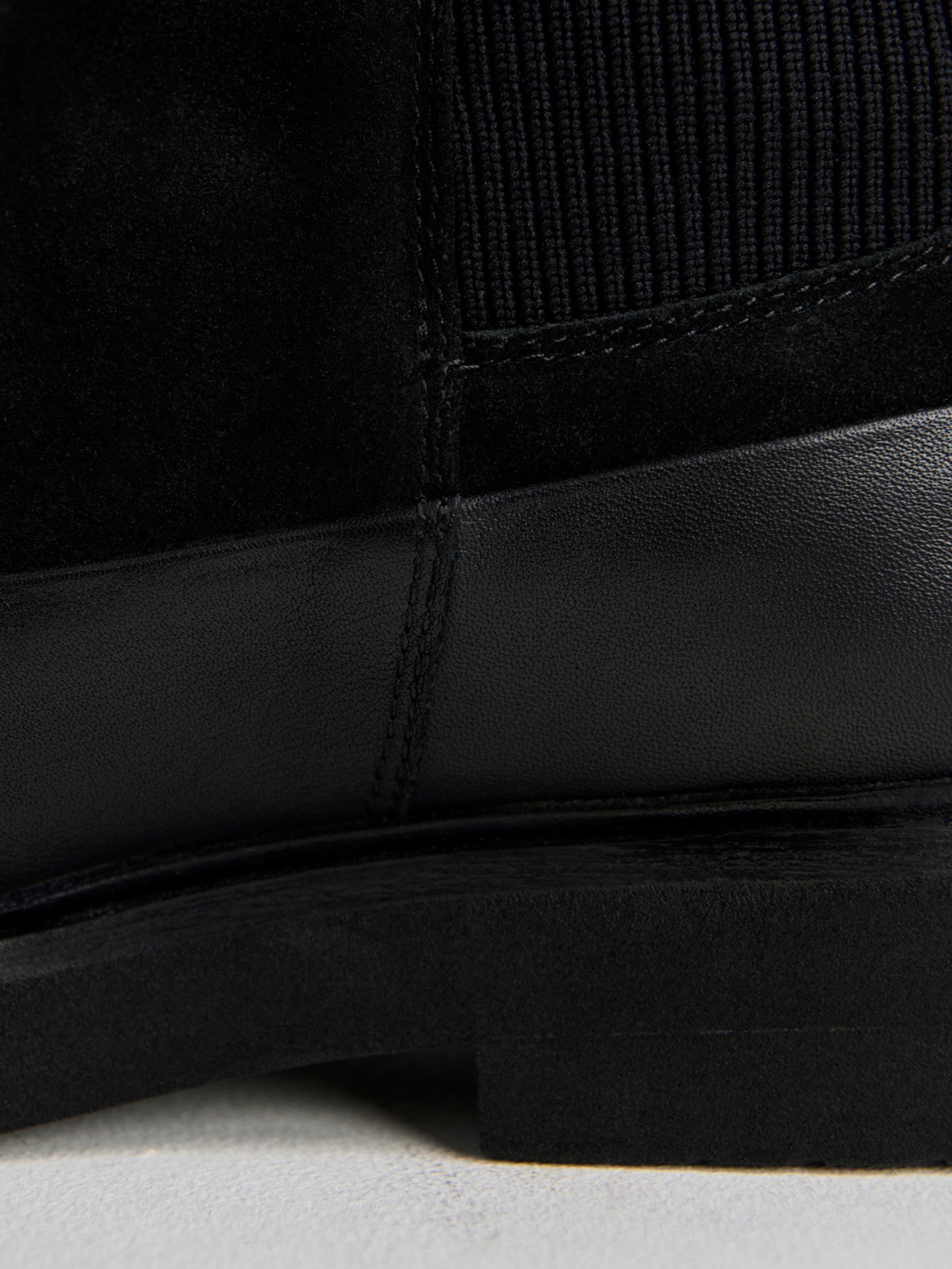 Varley Black Eileen Chelsea Boot