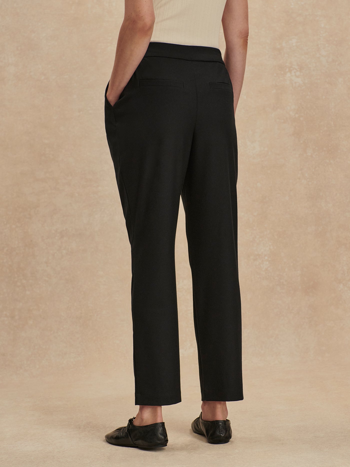 Varley Black Martha Reg Tapered Leg 29