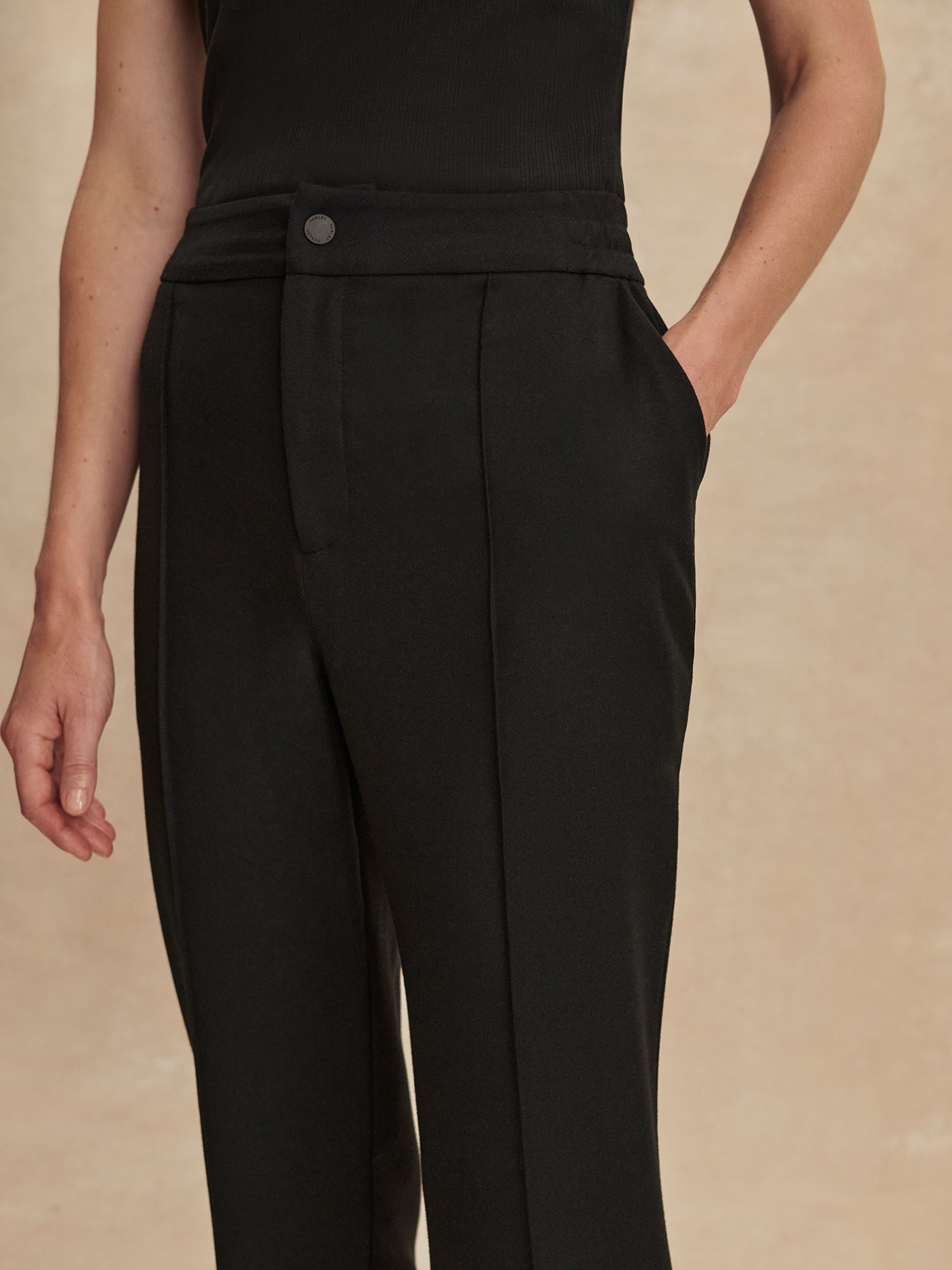 Varley Black Rowena Tapered Leg 29