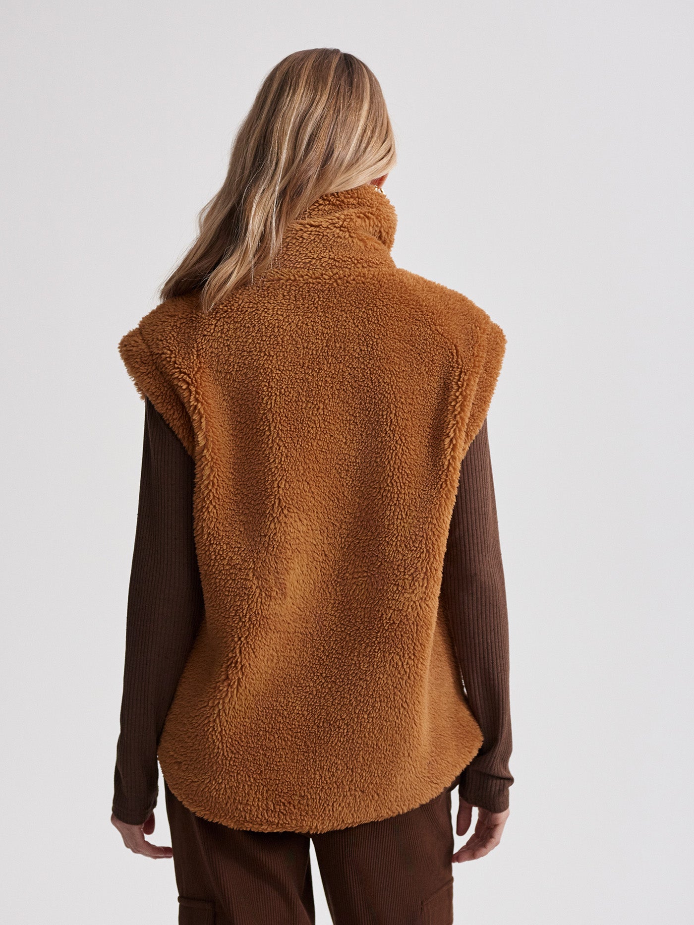 Varley Cafe Spice Balter Relaxed Sherpa Gilet