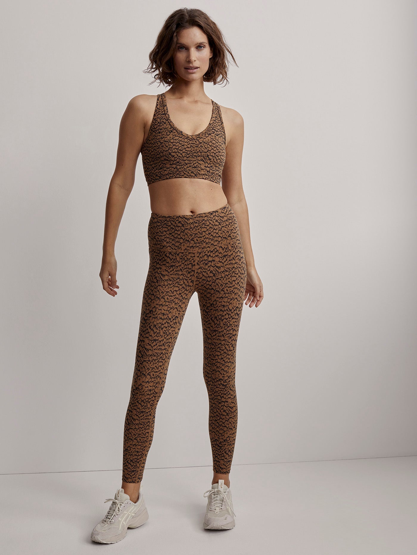 Varley Sand Drift Move High Rise Legging 25 | VARLEY US