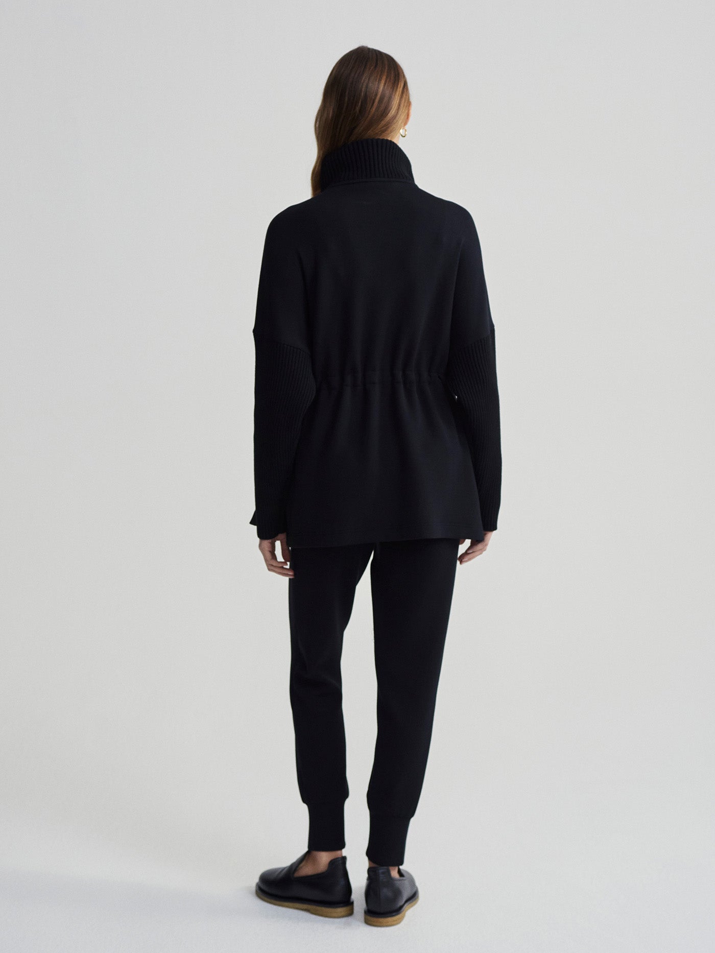 Varley Black Palen Longline Zip Through