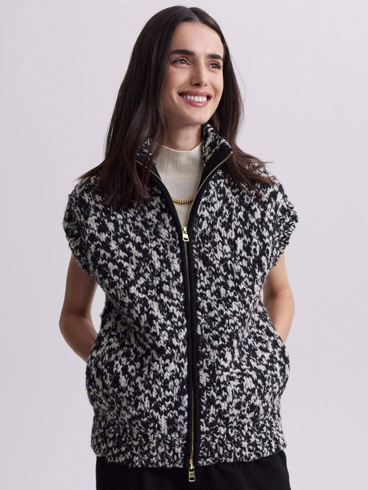Varley Snow White Black Fleck Sandy Zip Through Knit Gilet